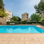 Lägenhet Les Coralines-5 By Interhome
