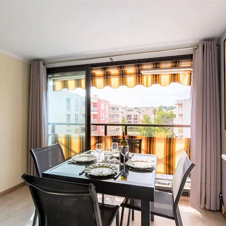Les Coralines-5 By Interhome