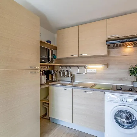 Les Coralines-5 By Interhome Lägenhet