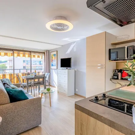 Les Coralines-5 By Interhome *